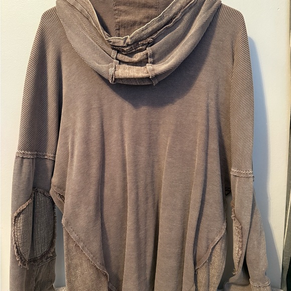 Easel Shirt Jacket Top - Picture 6 of 8